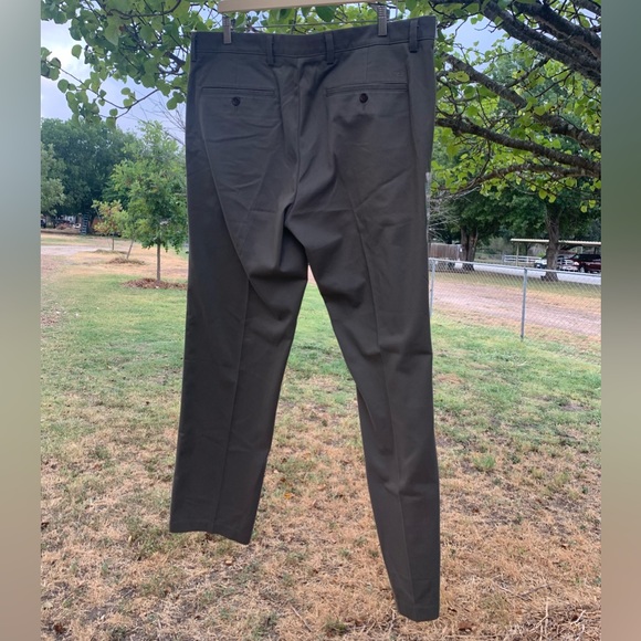 Dockers Men's Straight Fit Comfort Flat-Front Chino Pant Size 38X34 - Picture 12 of 15